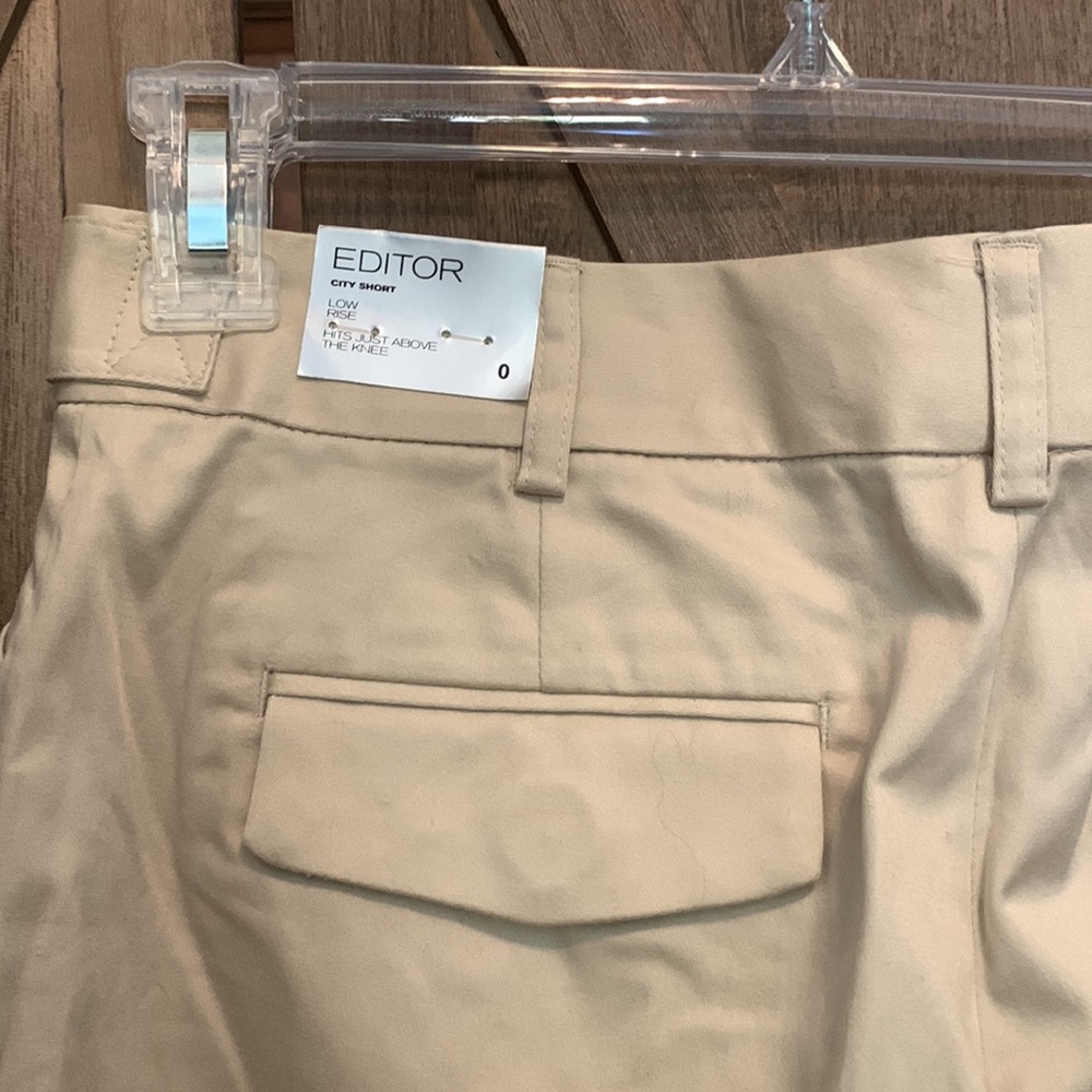 Editor City Short - Express NWT Khaki Bermuda Shorts size 0 - Picture 5 of 5